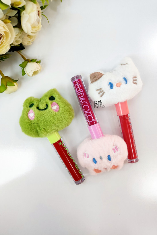 رژ لب عروسکی