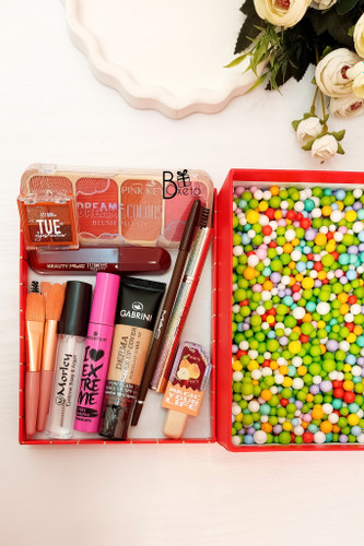 باکس هدیه آرایشی اقتصادی