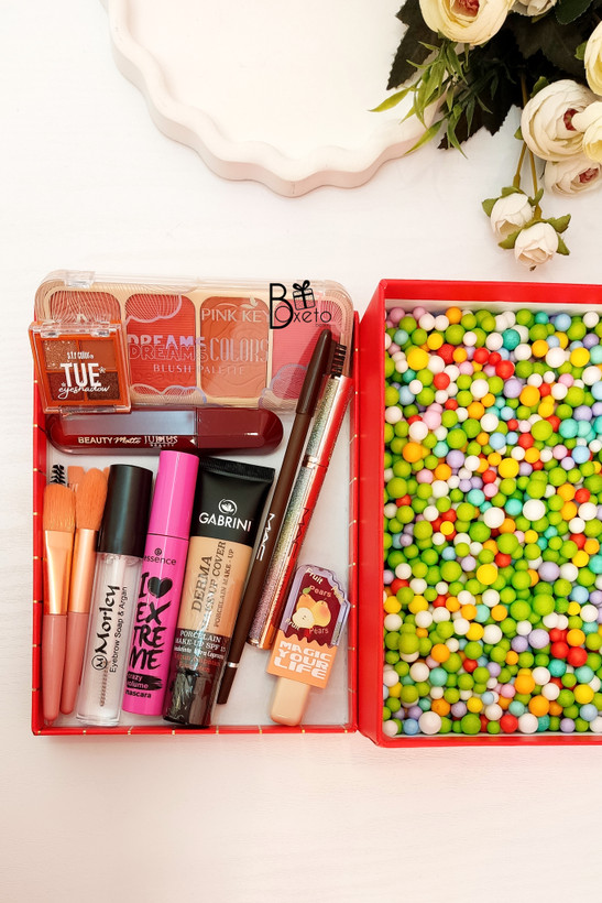 باکس هدیه آرایشی اقتصادی